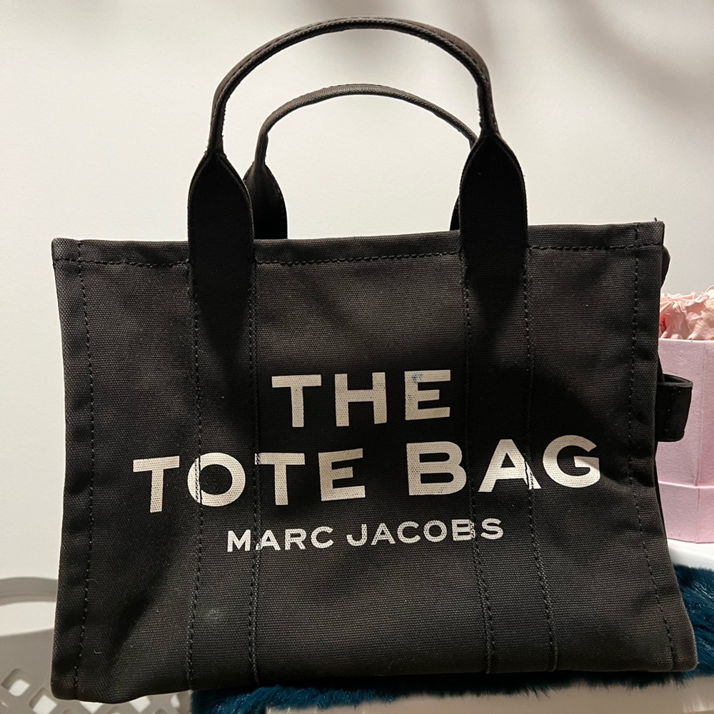 MARC JACOBS MEDIUM TOTE BAG